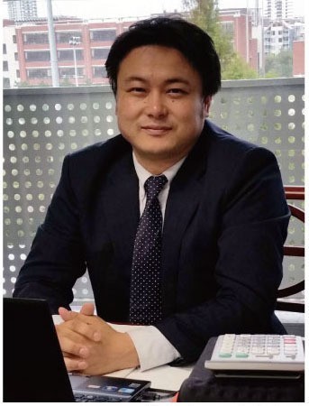 税理士・行政書士 鹿田知倫